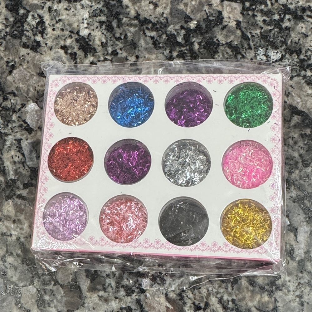 Metallic Glitter Nail kit Set - Multicolor NEW